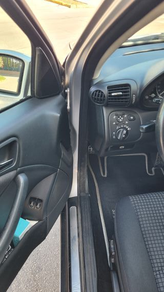 Mercedes-Benz Clase C 220 CDI Sportcoupe 2008