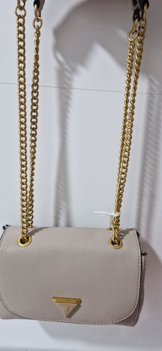 Precioso Bolso Guess Beige Cadena Dorada Nuevo a 