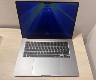 MacBook Air 15” M3 Gris Espacial