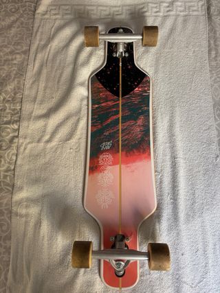 Longboard sin prácticamente uso