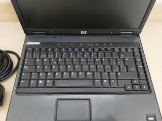 Portátil HP Negro/Plateado Retro Gaming