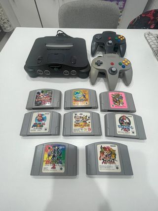 Nintendo 64 Japón + 2 mandos + 8 juegos