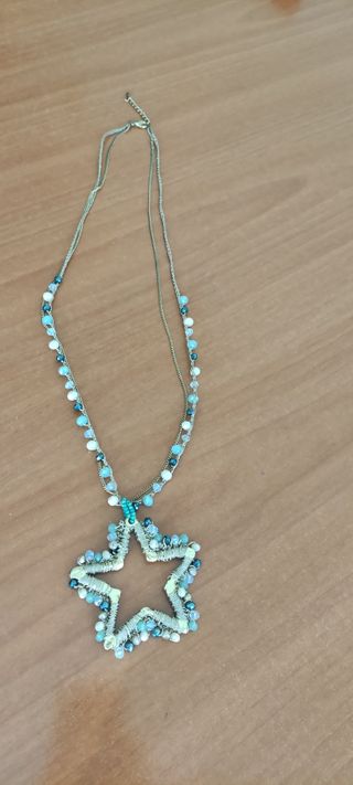 Collar con colgante de estrella