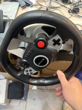 Volante Alucard 270° con Pedales para PC/Consola