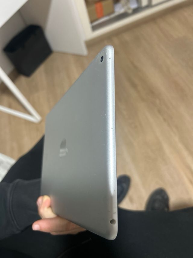 iPad 9ª Gen Plateado