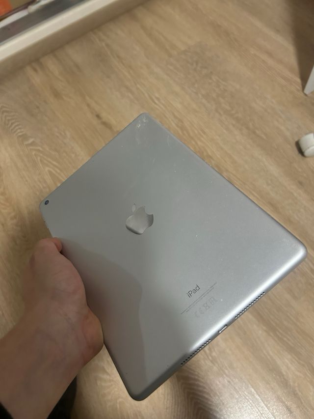 iPad 9ª Gen Plateado