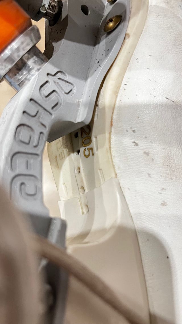 Patines de 4 ruedas blancos