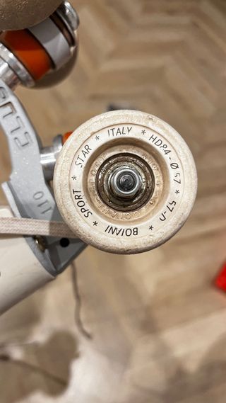 Patines de 4 ruedas blancos