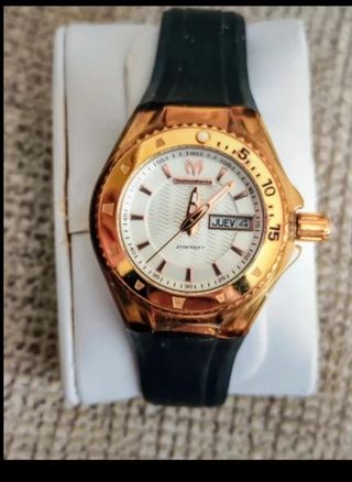 Reloj TechnoMarine Dorado y Negro