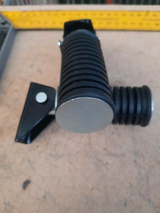 Reposapiés Estriberas Moto