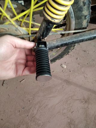 Reposapiés Estriberas Moto