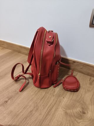 Bolso Mochila Rojo de piel 