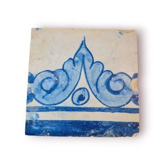 Azulejo Pombalino Sec. XVIII Pintado à Mão