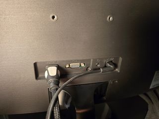 Monitor Samsung CF390 24" Curvo