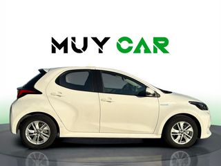 Toyota Yaris 120H Active Tech 85 kW (116 CV)