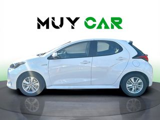 Toyota Yaris 120H Active Tech 85 kW (116 CV)