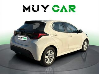 Toyota Yaris 120H Active Tech 85 kW (116 CV)