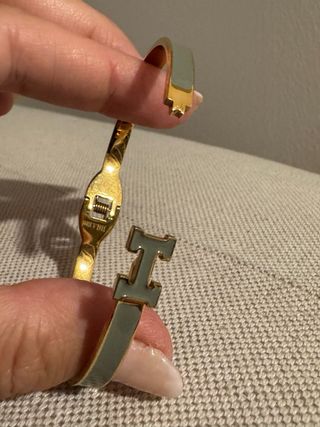 Bracciale rigido H oro e verde