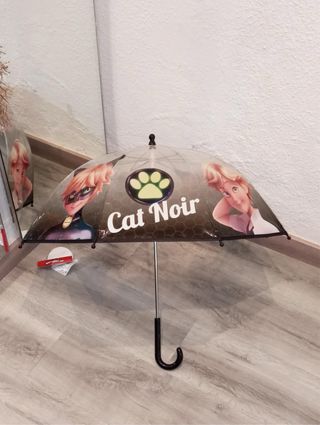 Paraguas infantil azul con estampado de gatos
