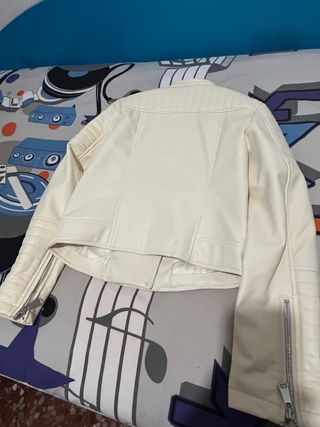 Cazadora Biker Zara Blanco Roto