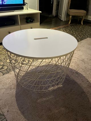Mesa auxiliar redonda salón metal blanca
