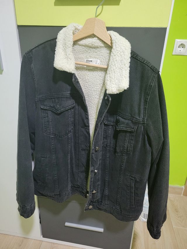 Cazadora vaquera Bershka calentita