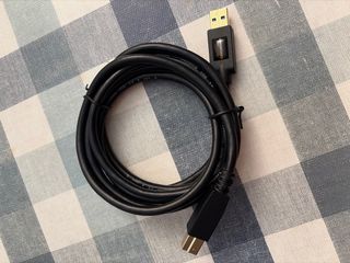 Cable Amazon Basics USB 3.0 A-B 1.8m Negro