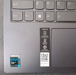 Lenovo Yoga 7i Táctil Intel i7 11ª Gen Evo