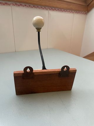 Perchero rústico vintage madera y cerámica