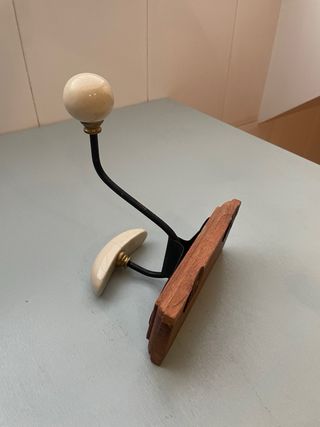 Perchero rústico vintage madera y cerámica