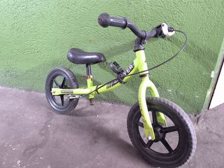 Bicicleta Sawyer sin pedales ultraligera con freno