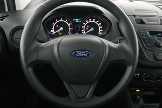 Ford Tourneo Courier 1.0 EcoBoost Ambiente