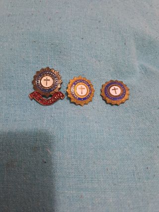 3 Insignias Militares Cruz