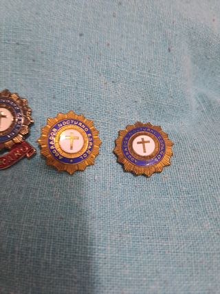 3 Insignias Militares Cruz