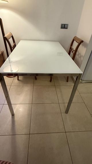 Mesa Comedor Cristal y Metal