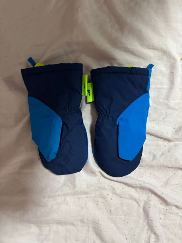 Botas de nieve y Traje de la nieve