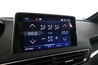 Peugeot 3008 1.5 Blue-HDi GT Line