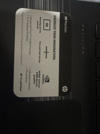 Portátil HP Pavilion 15-au010wm