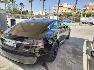 Tesla model  s  2018