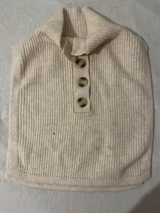 Jersey Kiabi cuello alto botones beige