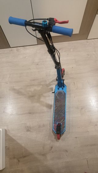 Patinete Oxelo MID 5 azul con caja original 
