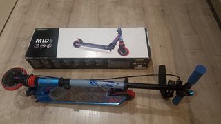 Patinete Oxelo MID 5 azul con caja original 
