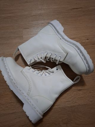 Botas Dr. Martens Blancas