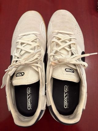 Zapatilla Nike Gato Beige/Negro