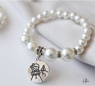 El recuerdo perfecto, 12 pulseras