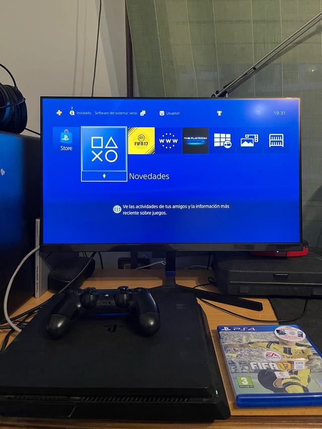 PS4 Slim 1TB + Mando + FIFA 17