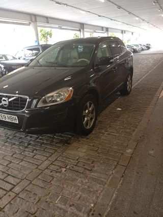Volvo XC60 2011