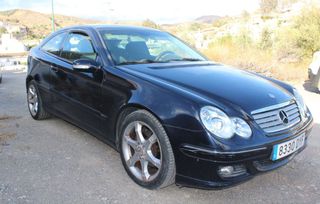 Mercedes 220 CDI sport Edition 150cv Manual Diesel