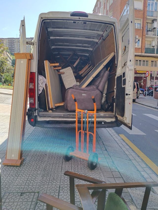 Transportes, mudanzas y limpieza