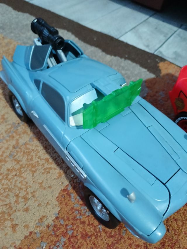 Auto Disney Pixar Lightning McQueen